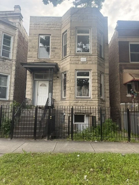 Unit for sale at 1921 S Saint Louis Avenue, Chicago, IL 60623