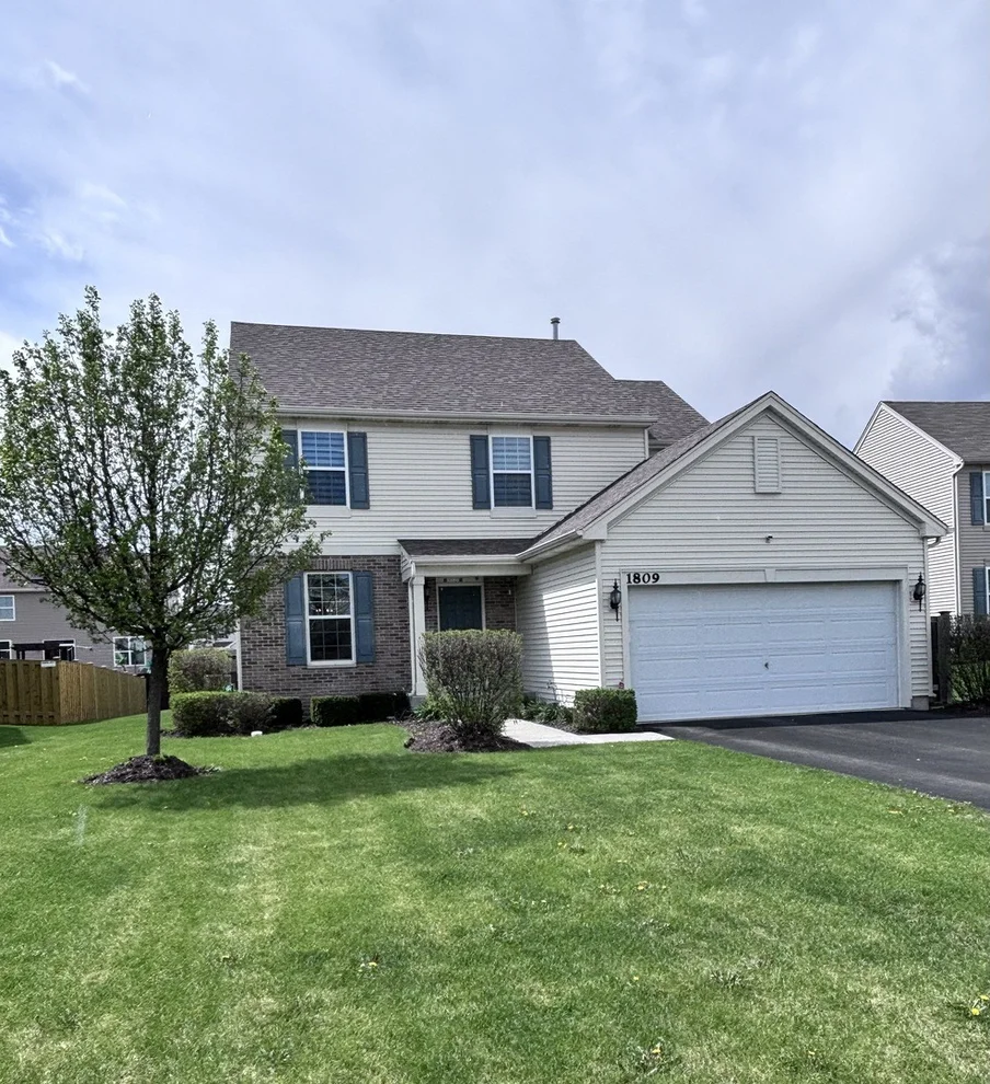 Unit for sale at 1809 Wesley Court, Joliet, IL 60431
