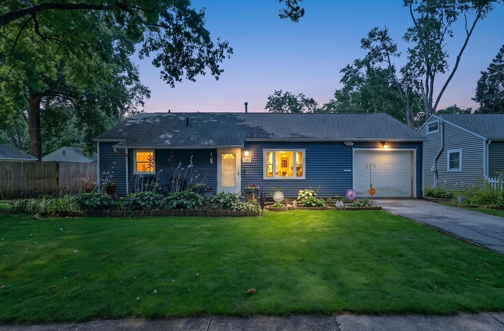 Unit for sale at 1103 S Cottage Grove Avenue, Urbana, IL 61801