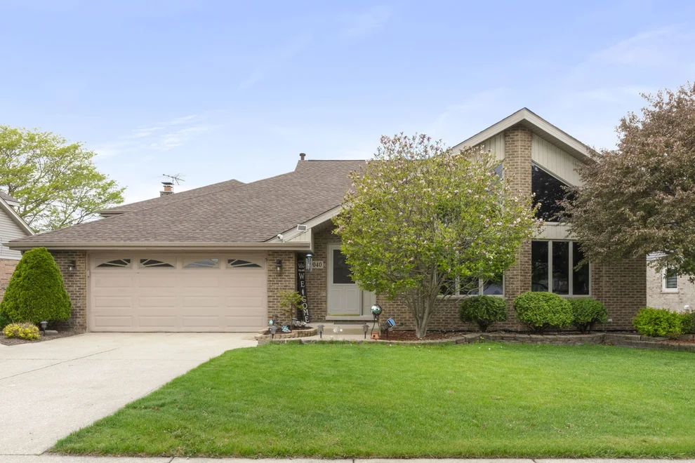 Unit for sale at 9040 Frances Lane, Orland Park, IL 60462