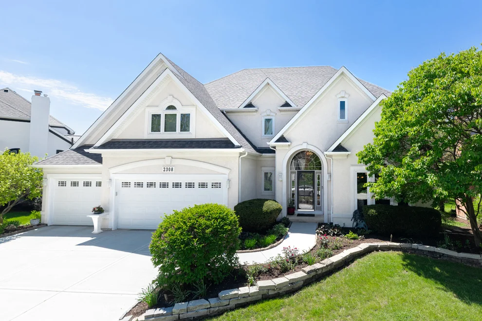 Unit for sale at 2308 Hillsboro Lane, Naperville, IL 60564