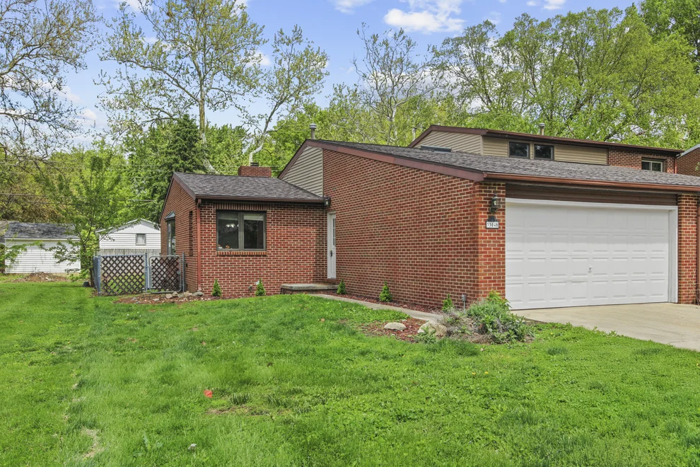 Unit for sale at 3304 Halifax Drive, Champaign, IL 61822