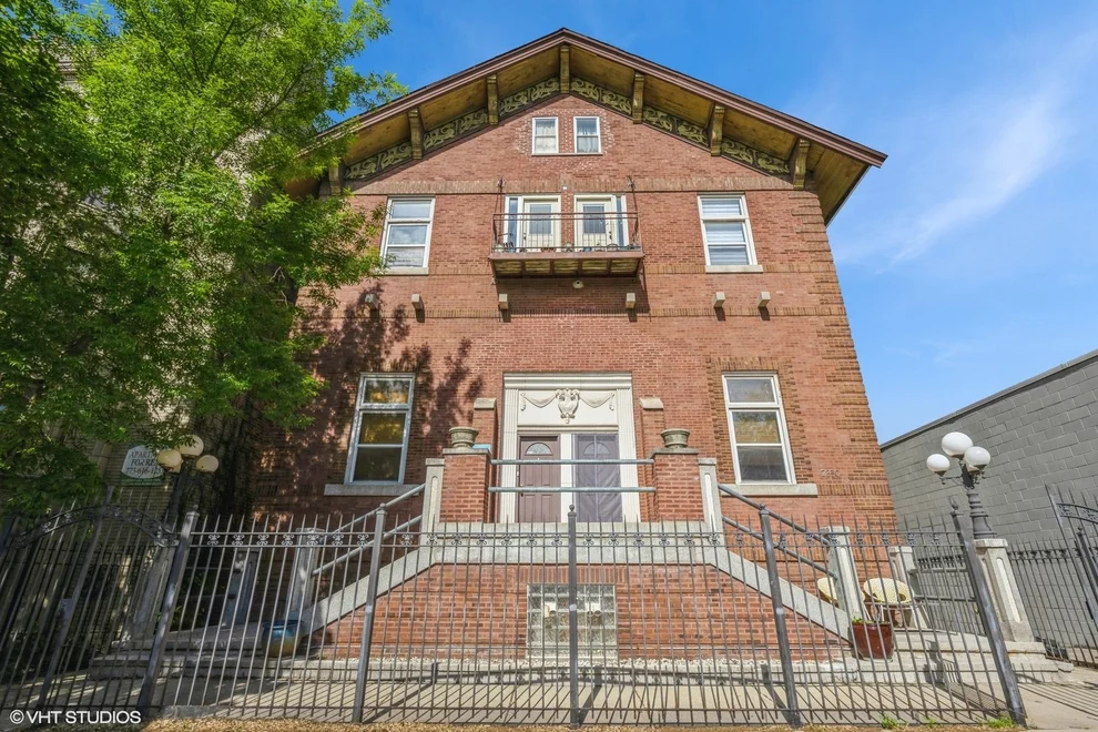 Unit for sale at 2350 N Kedzie Avenue, Chicago, IL 60647