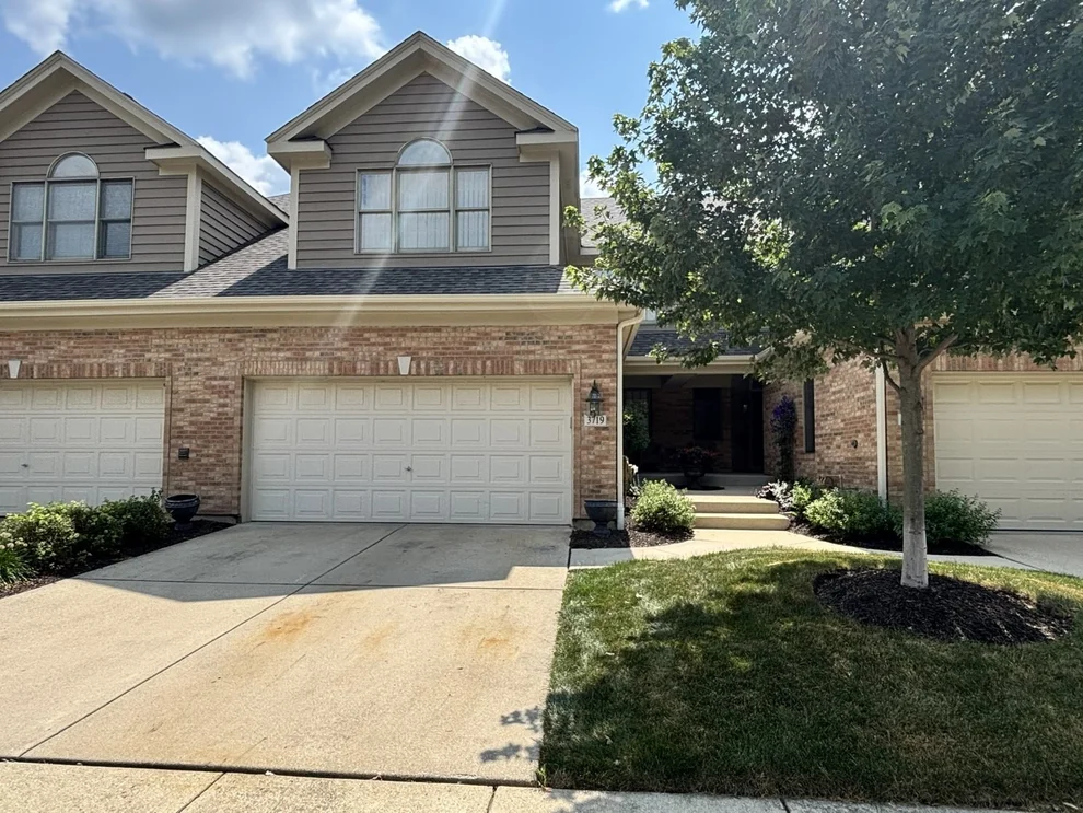 Unit for sale at 3719 King George Lane, St. Charles, IL 60174