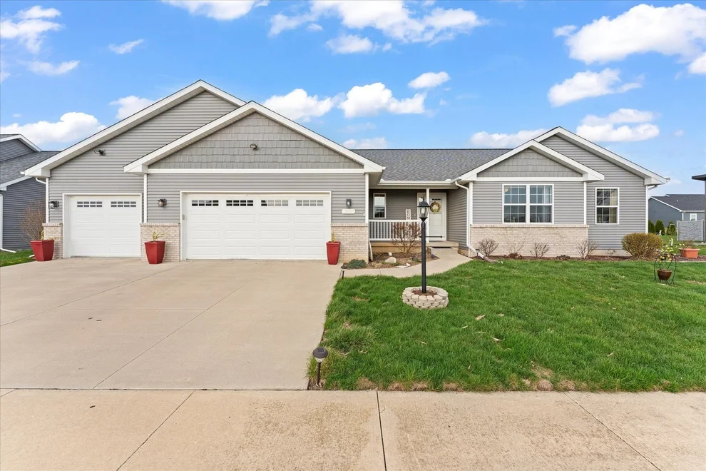 Unit for sale at 3503 S Deer Ridge Drive, Urbana, IL 61802