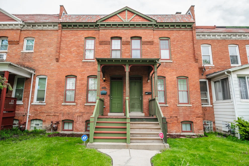 Unit for sale at 10433 S CORLISS Avenue, Chicago, IL 60628