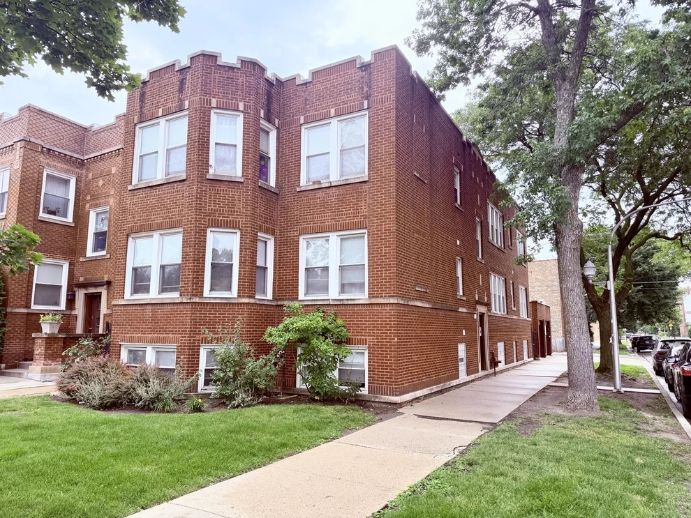 Unit for sale at 3758 N Sawyer Avenue, Chicago, IL 60618