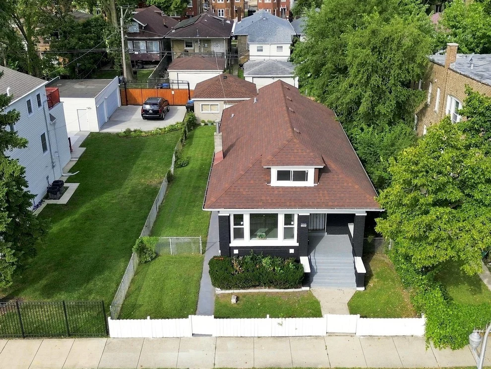 Unit for sale at 7948 S Colfax Avenue, Chicago, IL 60617