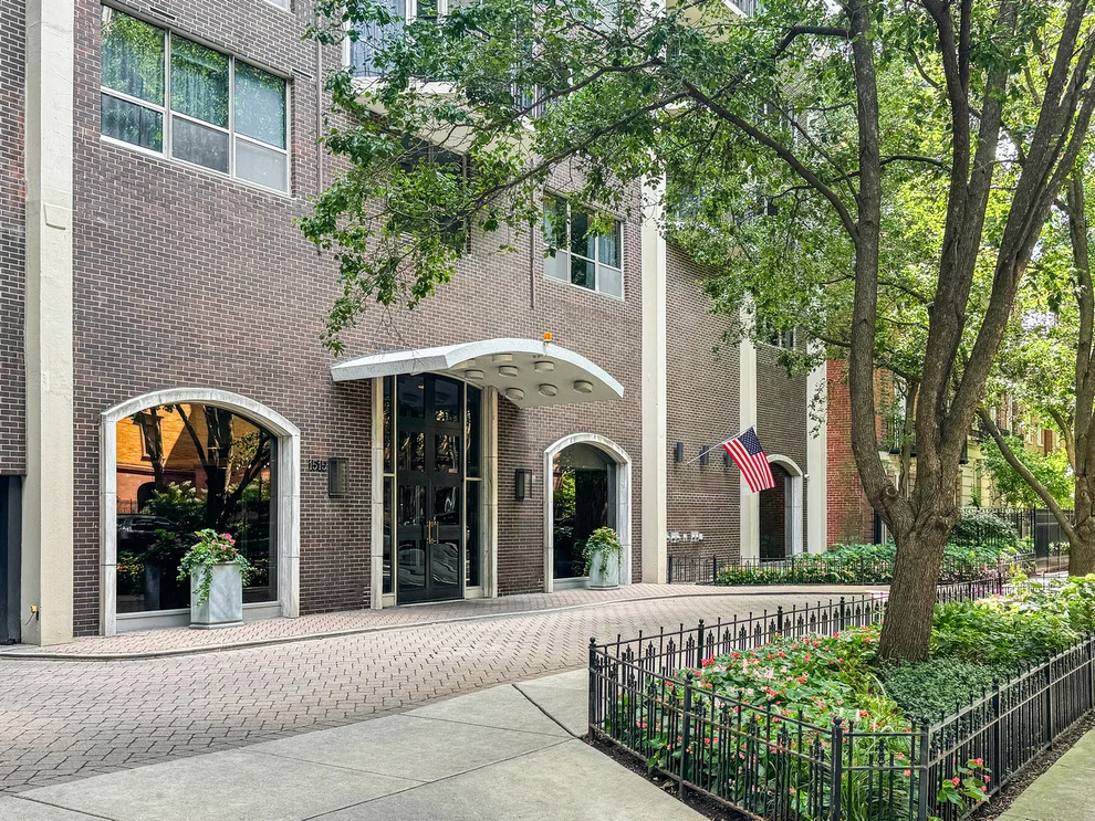 Unit for sale at 1515 N Astor Street, Chicago, IL 60610