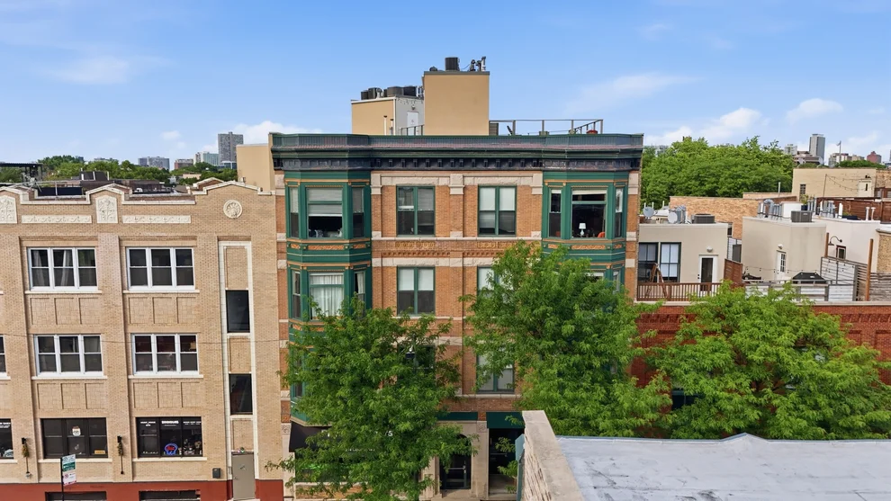 Unit for sale at 1245 W George Street, Chicago, IL 60657