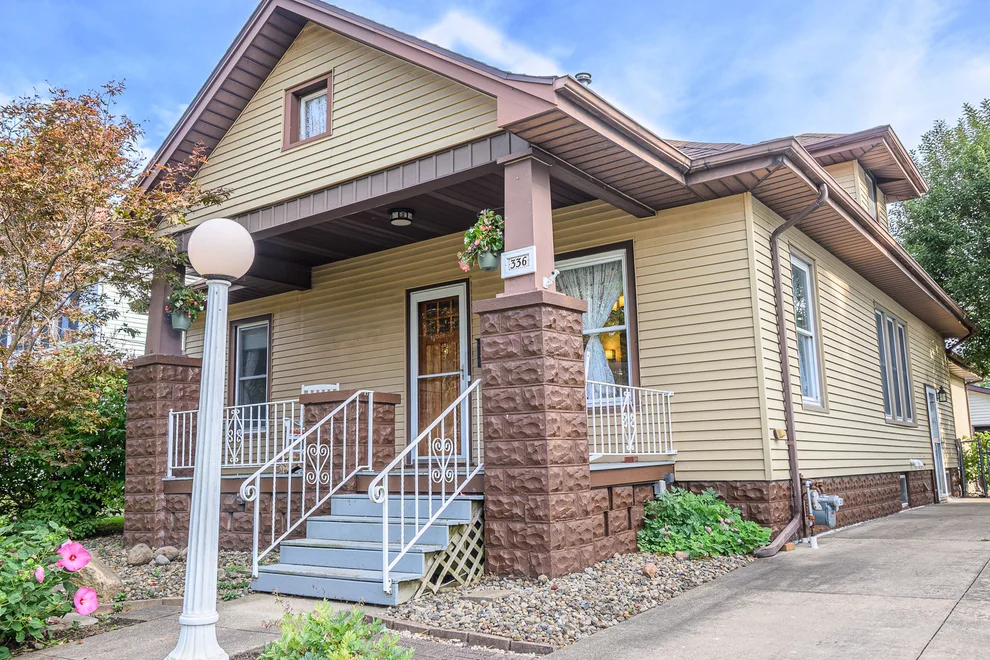 Unit for sale at 336 E 1st Street, El Paso, IL 61738