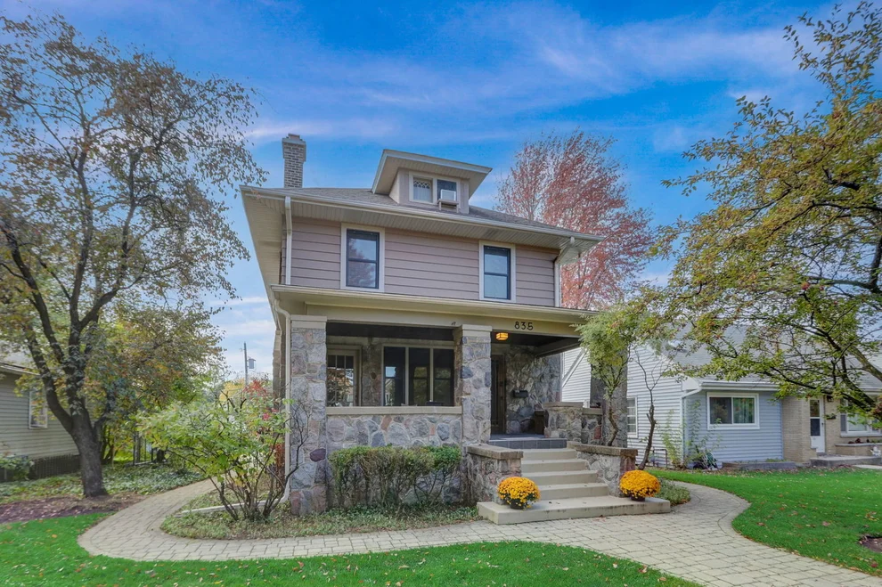Unit for sale at 835 N Ellsworth Street, Naperville, IL 60563