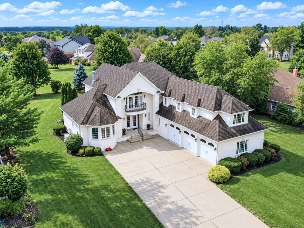Unit for sale at 3545 W Nettle Creek Drive, Morris, IL 60450
