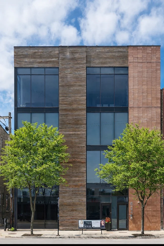 Unit for sale at 622 N Ashland Avenue, Chicago, IL 60622