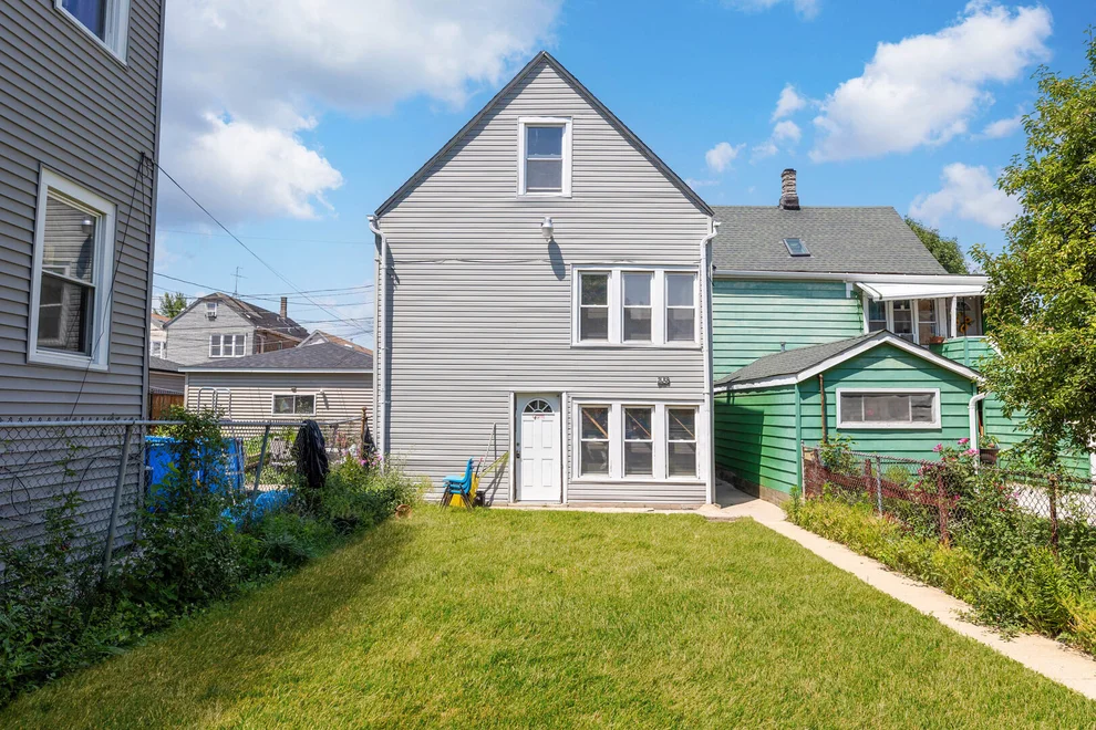 Unit for sale at 2458 W 45th Place, Chicago, IL 60632