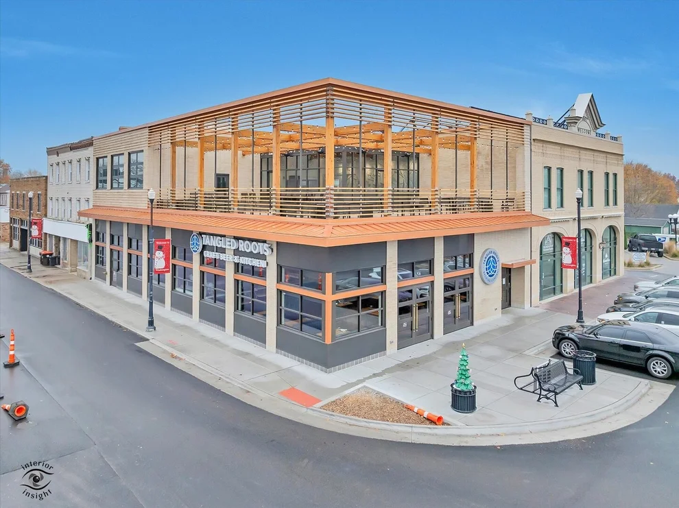 Unit for sale at 140 Washington Square, Washington, IL 61571