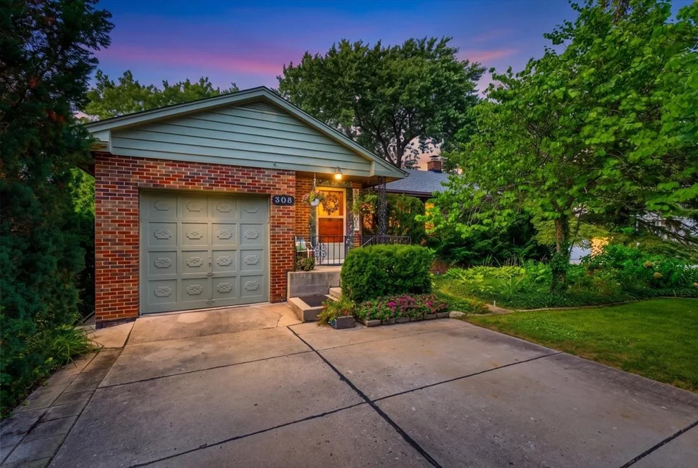 Unit for sale at 308 Sheldon Avenue, Downers Grove, IL 60515