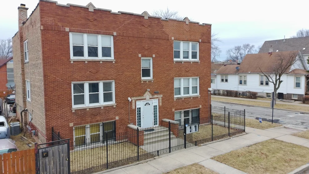 Unit for sale at 4900 W Hubbard Street, Chicago, IL 60644