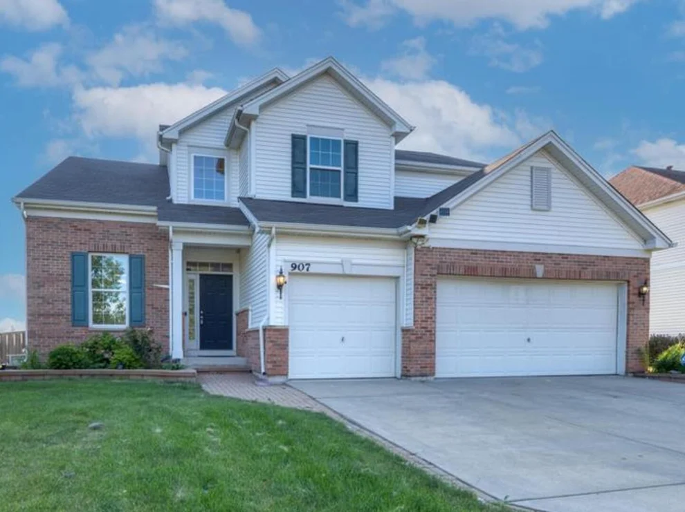 Unit for sale at 907 Wildflower Drive, Shorewood, IL 60404