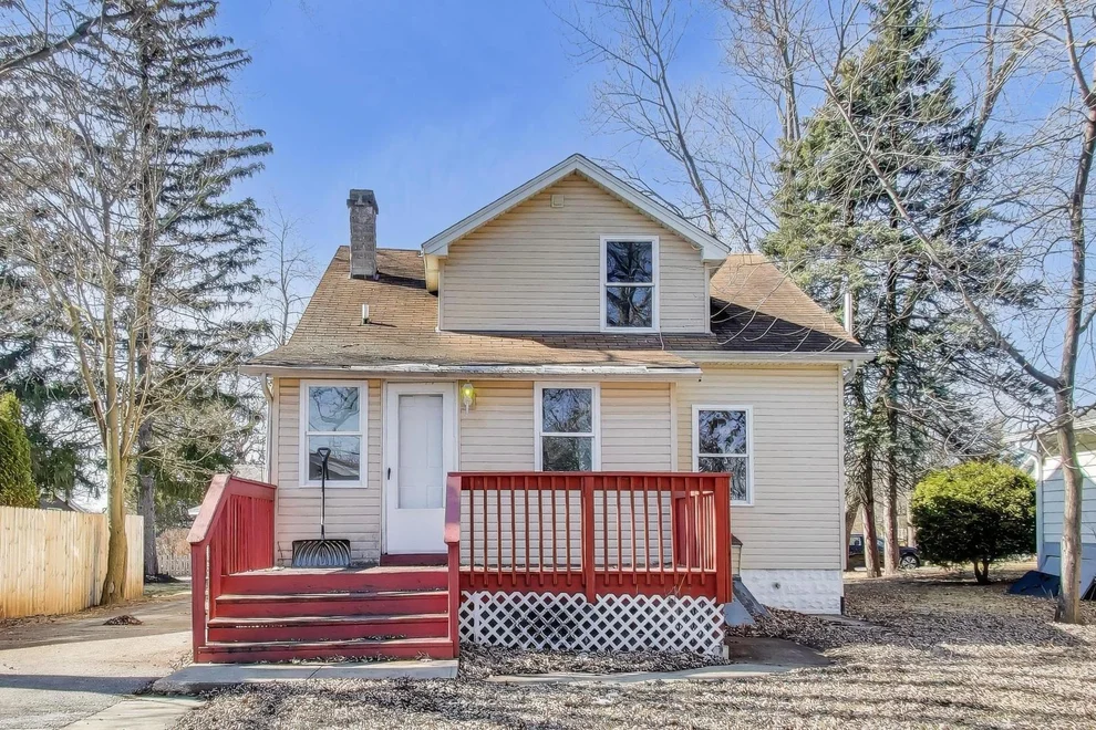 Unit for sale at 33553 N Idlewild Drive, Grayslake, IL 60030