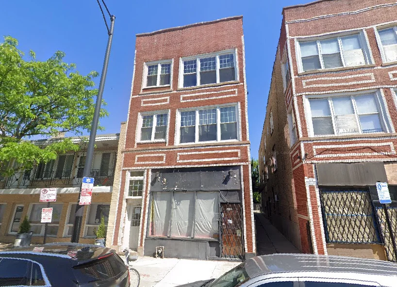 Unit for sale at 3742 W Montrose Avenue, Chicago, IL 60618