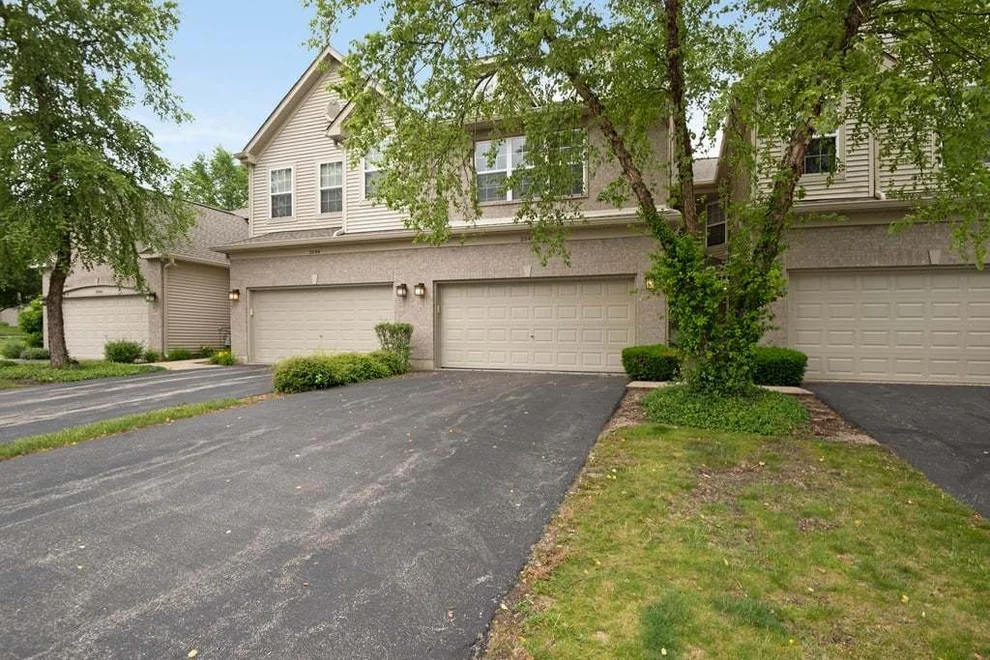 Unit for sale at 2642 Granite Court, Crystal Lake, IL 60012