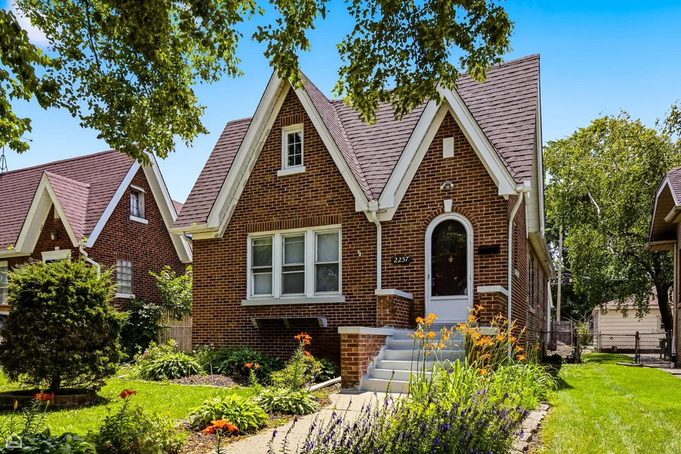 Unit for sale at 2257 Orchard Street, Blue Island, IL 60406