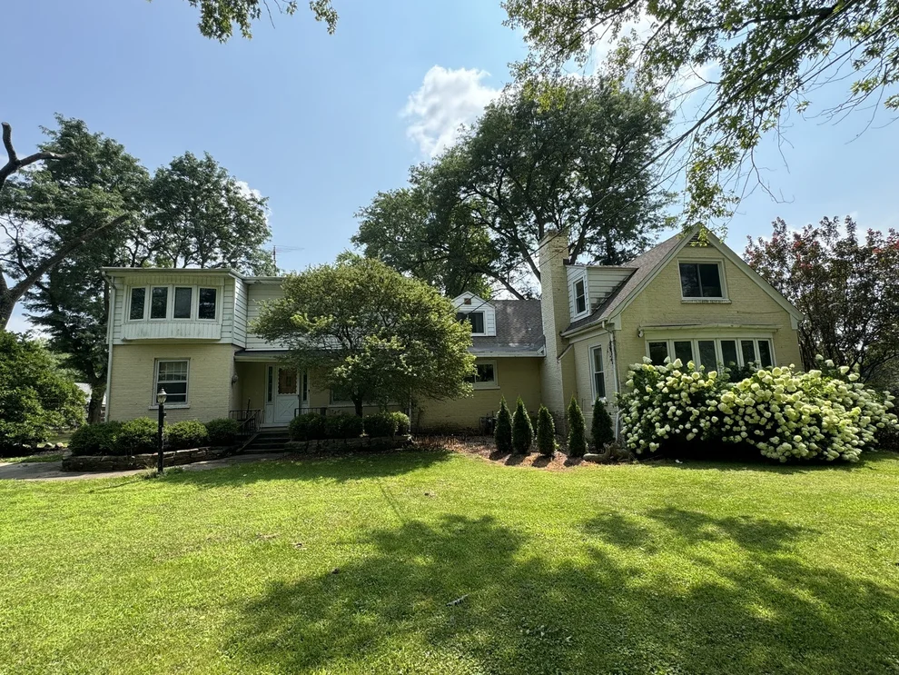 Unit for sale at 1009 Rawson Bridge Road, Cary, IL 60013