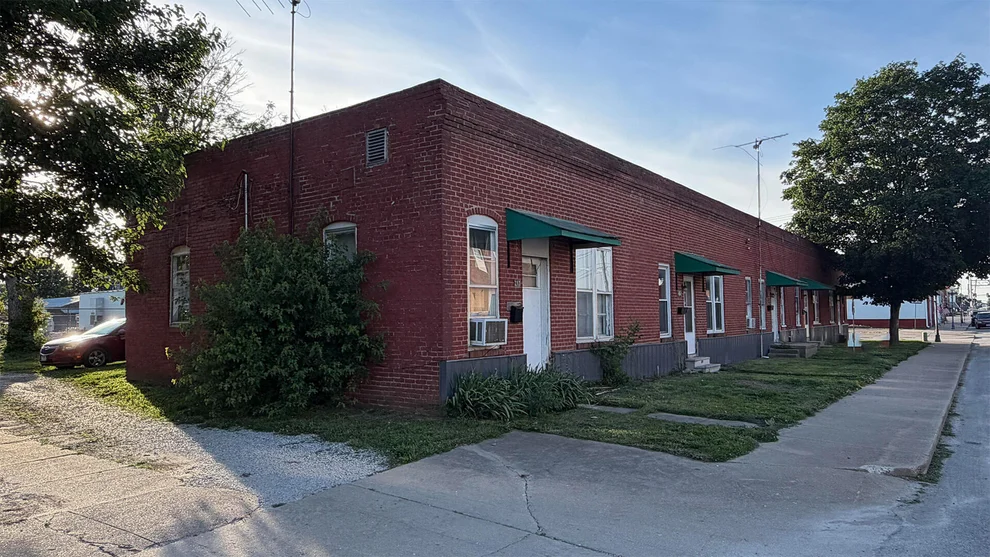 Unit for sale at 209 S Central Avenue, Casey, IL 62420