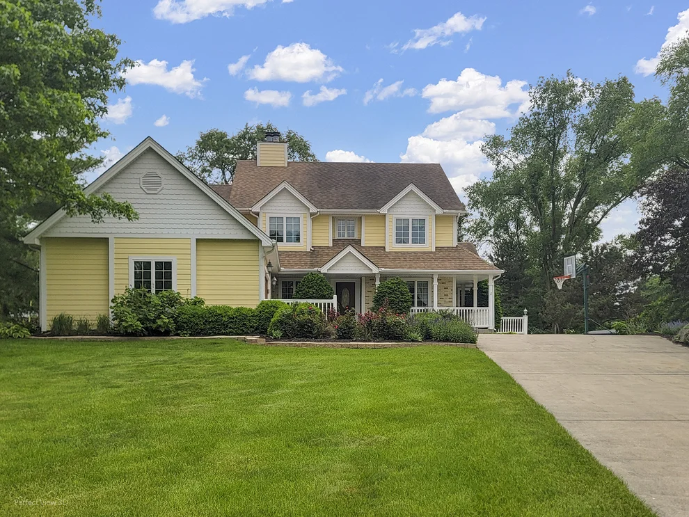 Unit for sale at 295 W Grandin Road, Morris, IL 60450