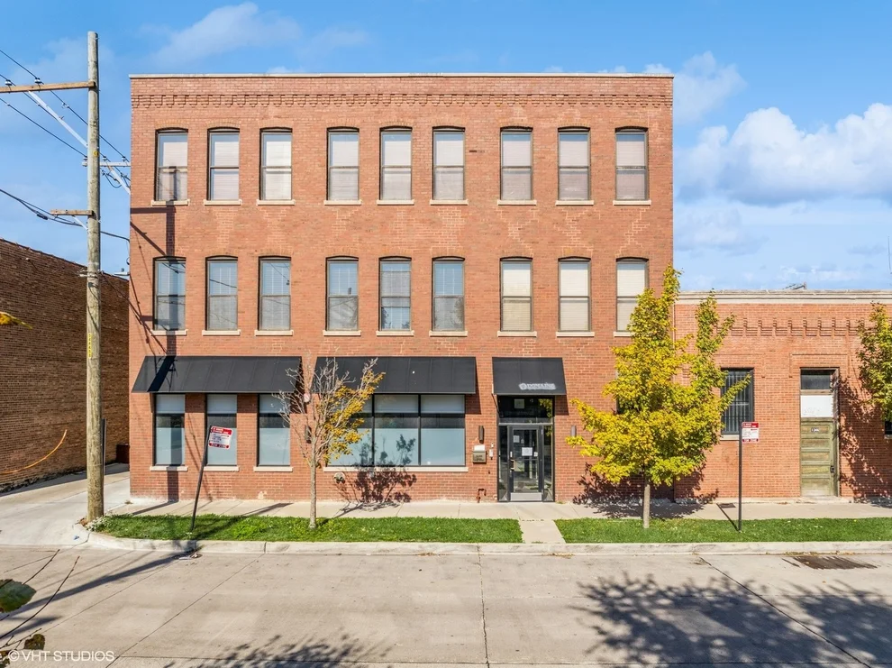 Unit for sale at 1348 W Concord Place, Chicago, IL 60622