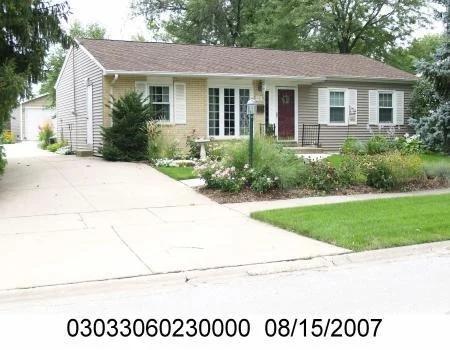 Unit for sale at 31 St Armand, WHEELING, IL 60090