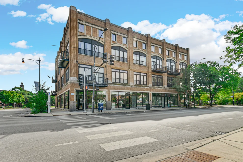 Unit for sale at 6300 S Woodlawn Street, Chicago, IL 60637
