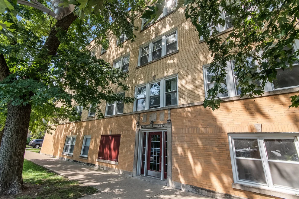 Unit for sale at 3222 W BERTEAU Avenue, Chicago, IL 60618