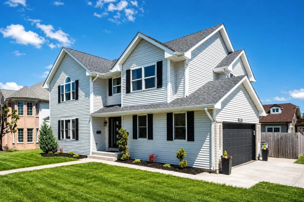 Unit for sale at 1673 Bloomingdale Road, Glendale Heights, IL 60139
