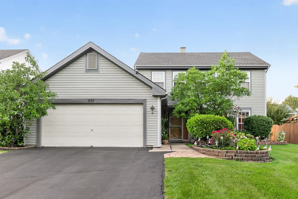 Unit for sale at 551 Foxford Road, Bartlett, IL 60103