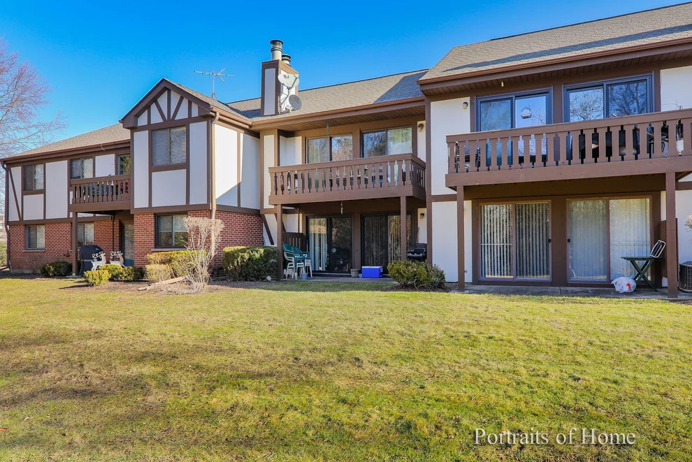Unit for sale at 1211 Ironwood Court, Schaumburg, IL 60193