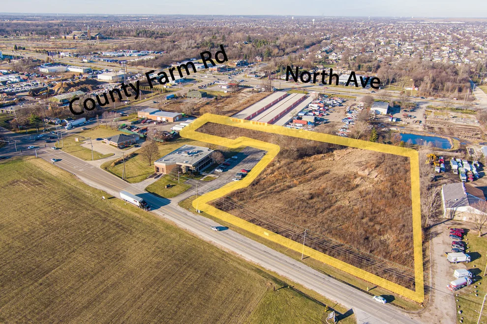Unit for sale at 27W130 Saint Charles Road, Carol Stream, IL 60188