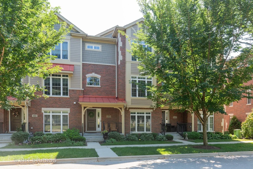 Unit for sale at 453 N 2nd Street, Geneva, IL 60134
