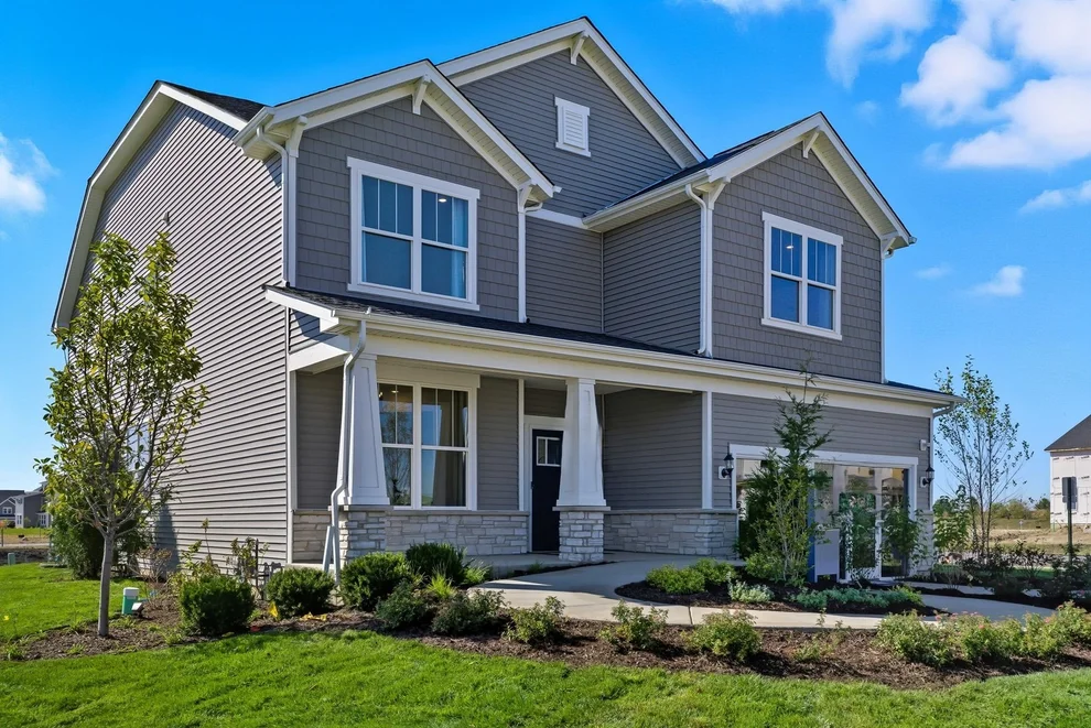 Unit for sale at 605 Redtop Way, Bolingbrook, IL 60490