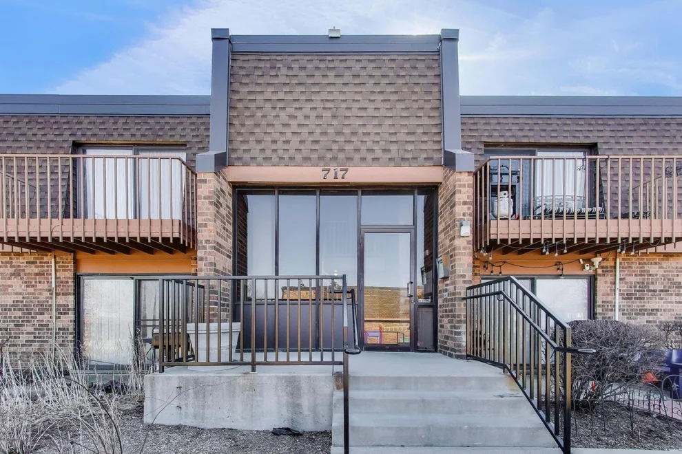 Unit for sale at 717 Killarney Court, Schaumburg, IL 60193