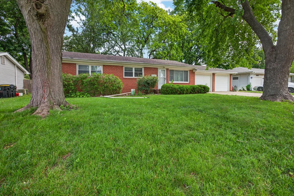 Unit for sale at 302 Belview Avenue, Normal, IL 61761