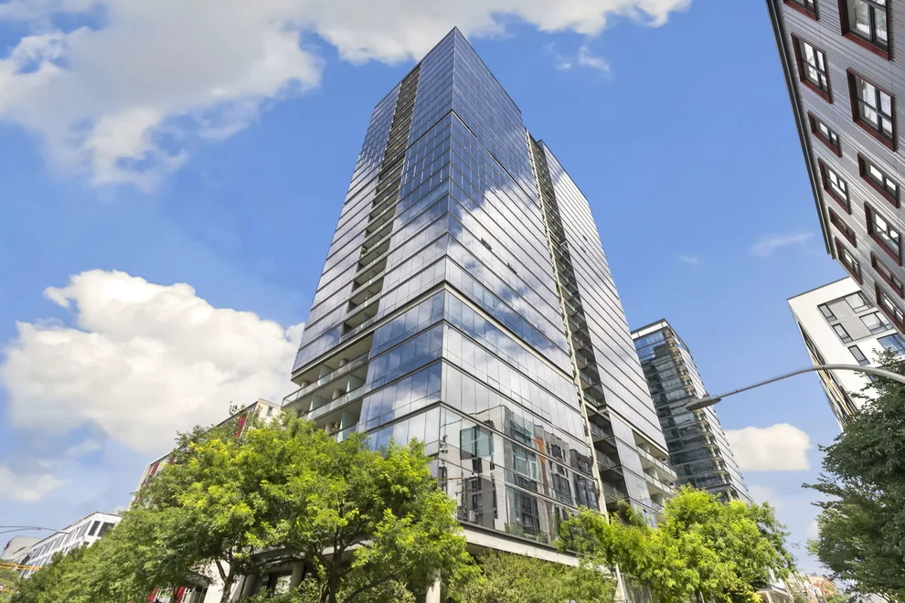 Unit for sale at 860 W Blackhawk Street, Chicago, IL 60642