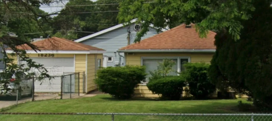 Unit for sale at 18236 Chicago Avenue, Lansing, IL 60438