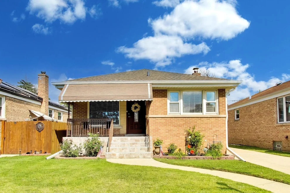 Unit for sale at 3225 Sunset Lane, Franklin Park, IL 60131