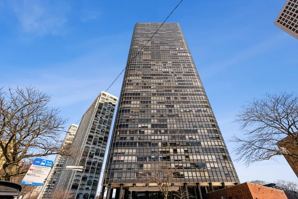 Unit for sale at 5415 N Sheridan Road, Chicago, IL 60640