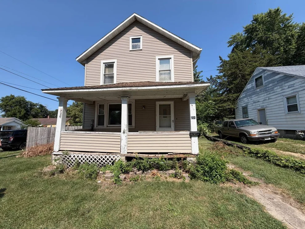 Unit for sale at 204 Douglas Avenue, Dixon, IL 61021