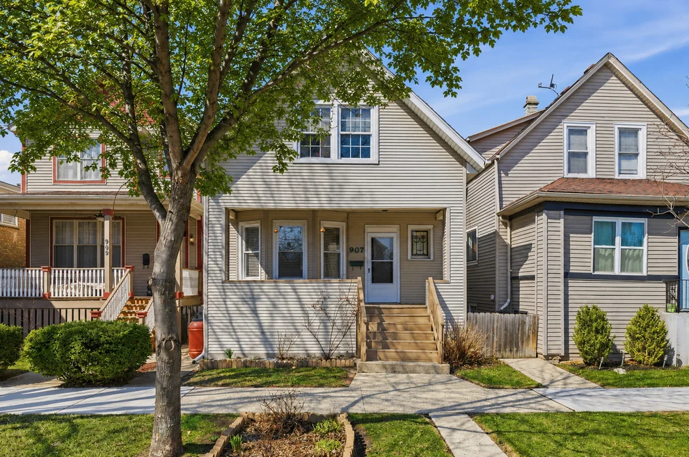 Unit for sale at 907 Ferdinand Avenue, Forest Park, IL 60130