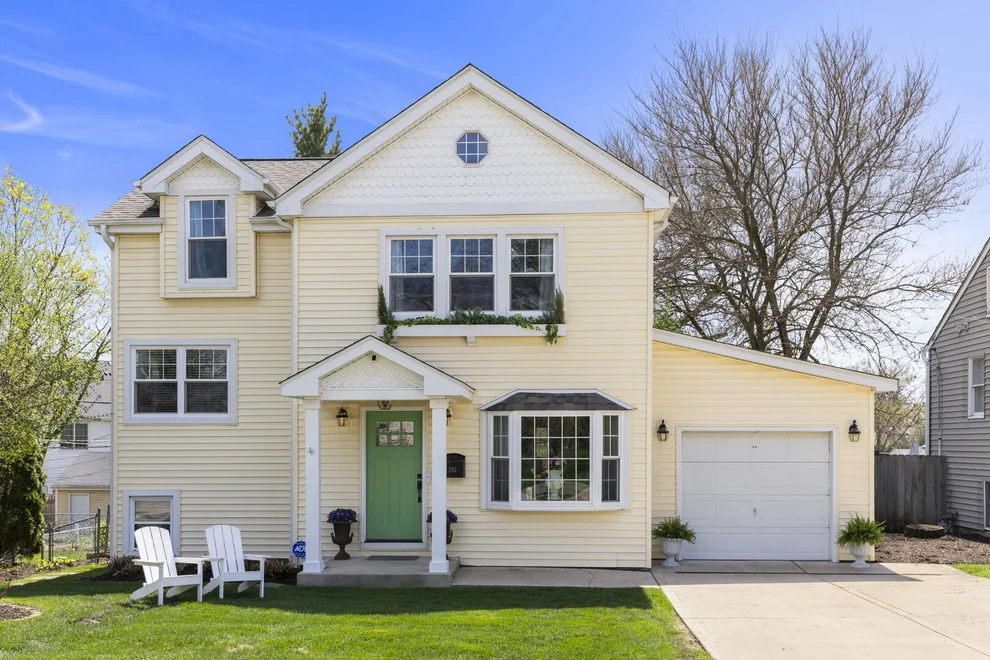 Unit for sale at 283 HILLSIDE Avenue, Glen Ellyn, IL 60137