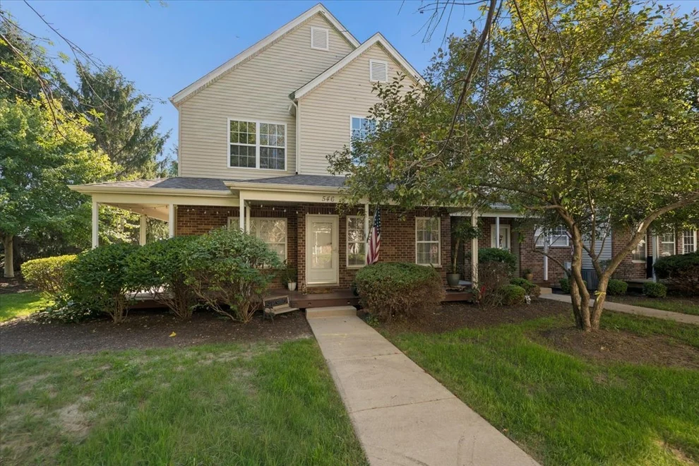 Unit for sale at 546 Clayton Circle, Sycamore, IL 60178
